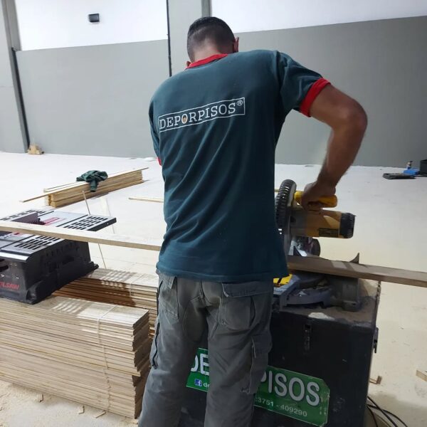 cancha de parquet para basquet